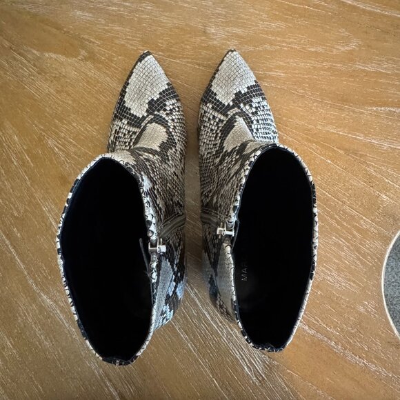 Marc Fisher Snakeskin Bootie Size 7.5 Pointed Toe Side Zip 3″ Heel Ankle Boot - Picture 6 of 10